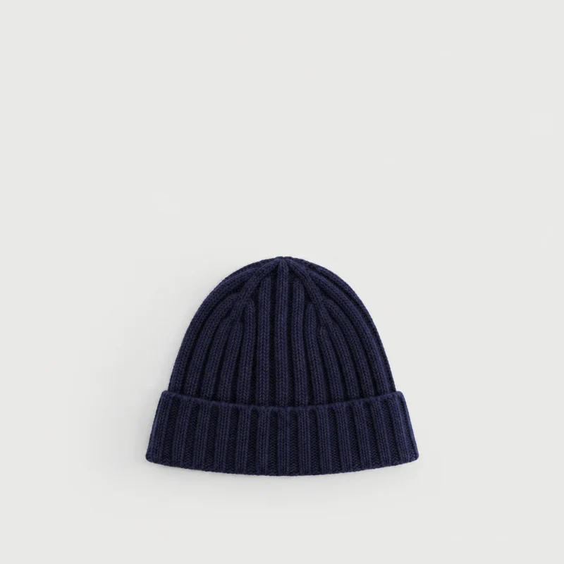 KNITTED CASHMERE BEANIE