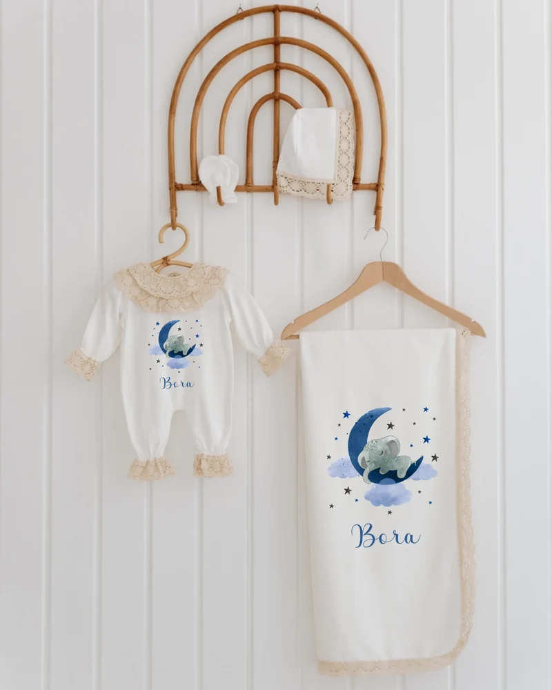Blauwe en roze olifant - Newborn Kleding voor Meisjes – Setje met Kant in 4 Delen