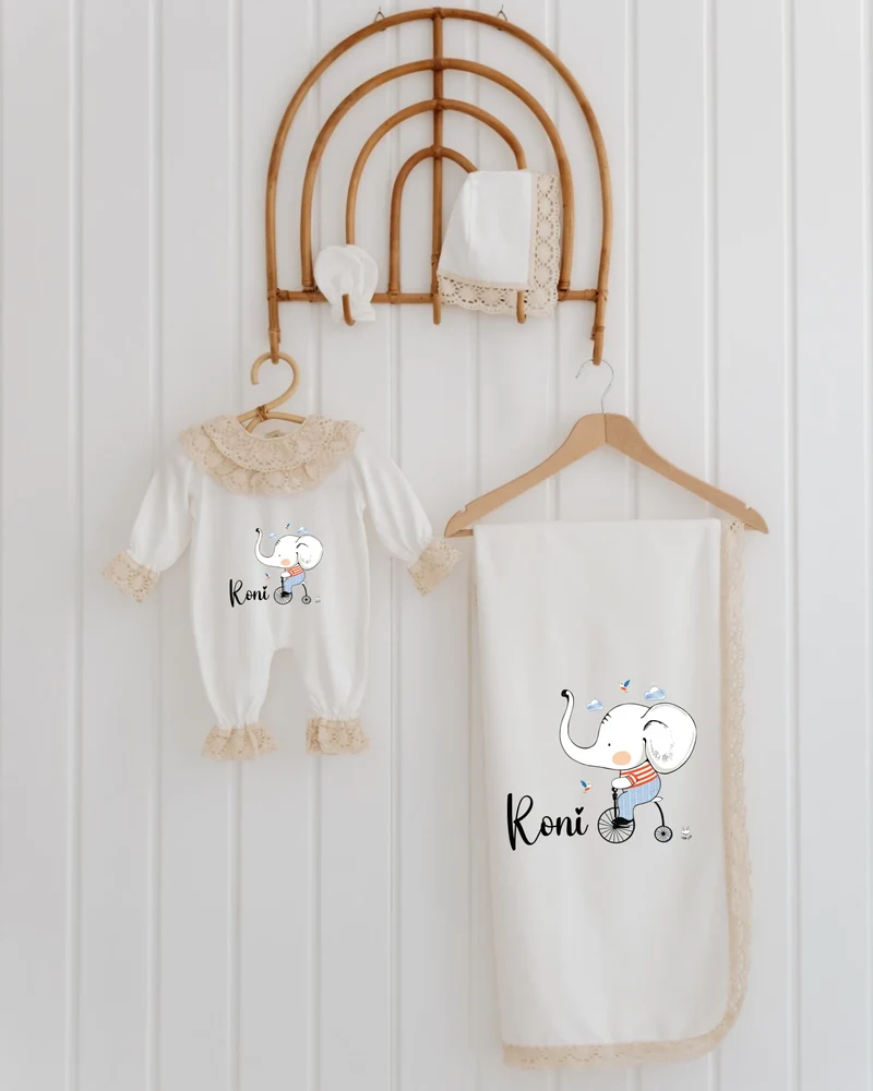 Olifant - Babycadeau Meisje - Elegante Babykleding Set met Kant (4-delige)