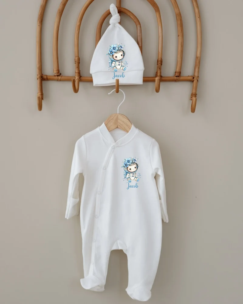 Astronaut - Newborn Pakje met Naam – Inclusief Mutsje – 0-3 Maanden