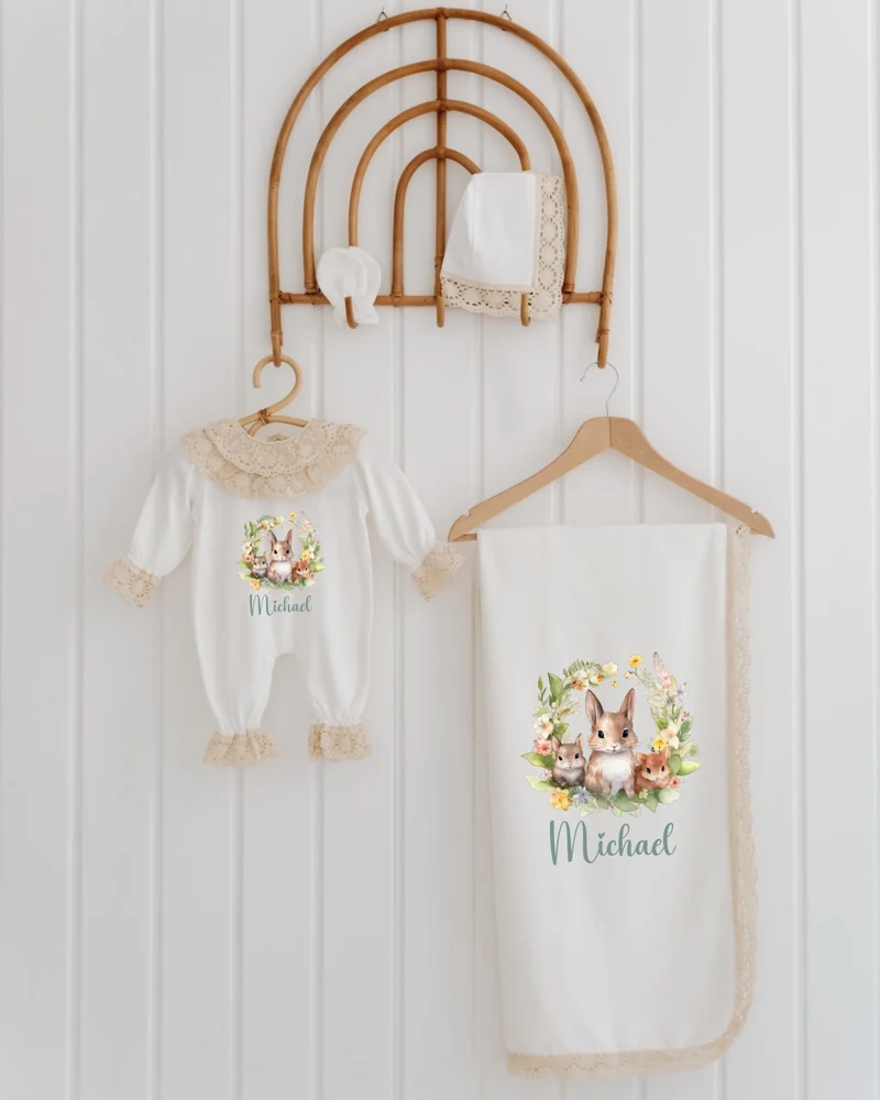 Bloemen en dieren - Babypakje Meisje – Setje van 4 met Kant en Mutsje