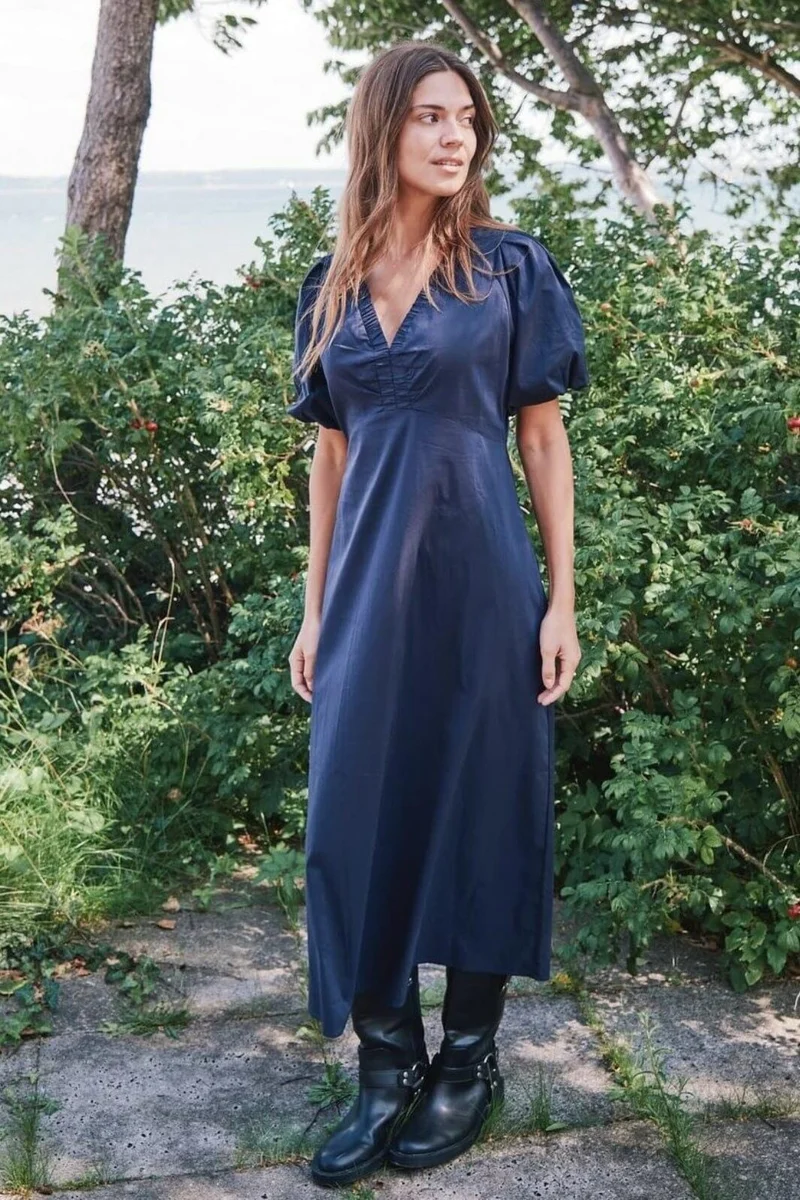 Neo Noir - Illana Poplin Dress - Navy