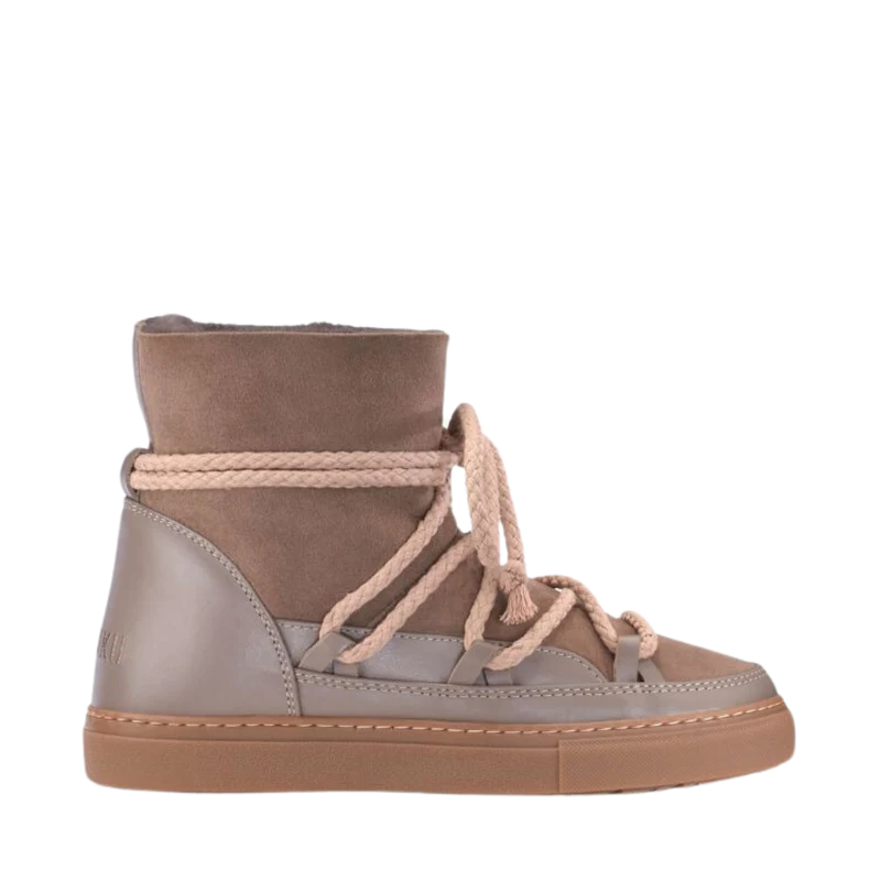 Classic Sneaker - Beige