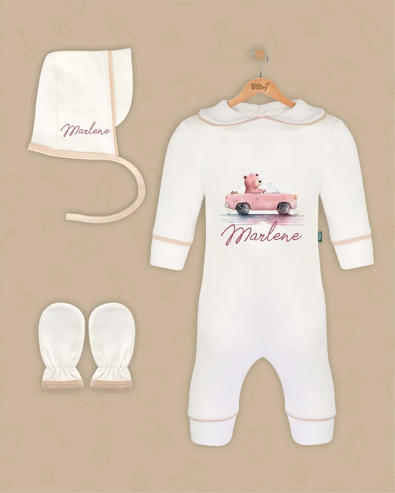 Cute Bear Loves Convertibles | Boxpakje met Muts en Anti-krabwantjes | Beige en Marineblauw | Luxe Baby Cadeau