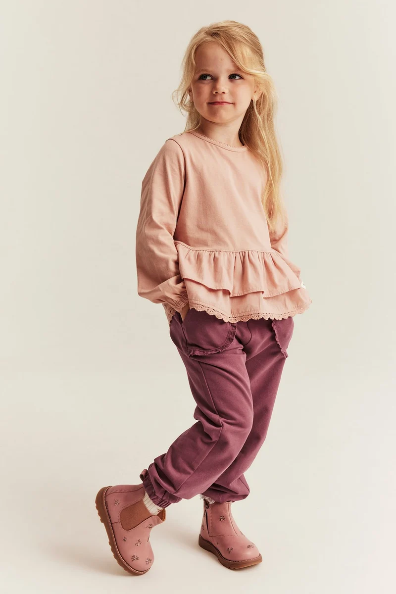 Kids dark pink joggers with lace details