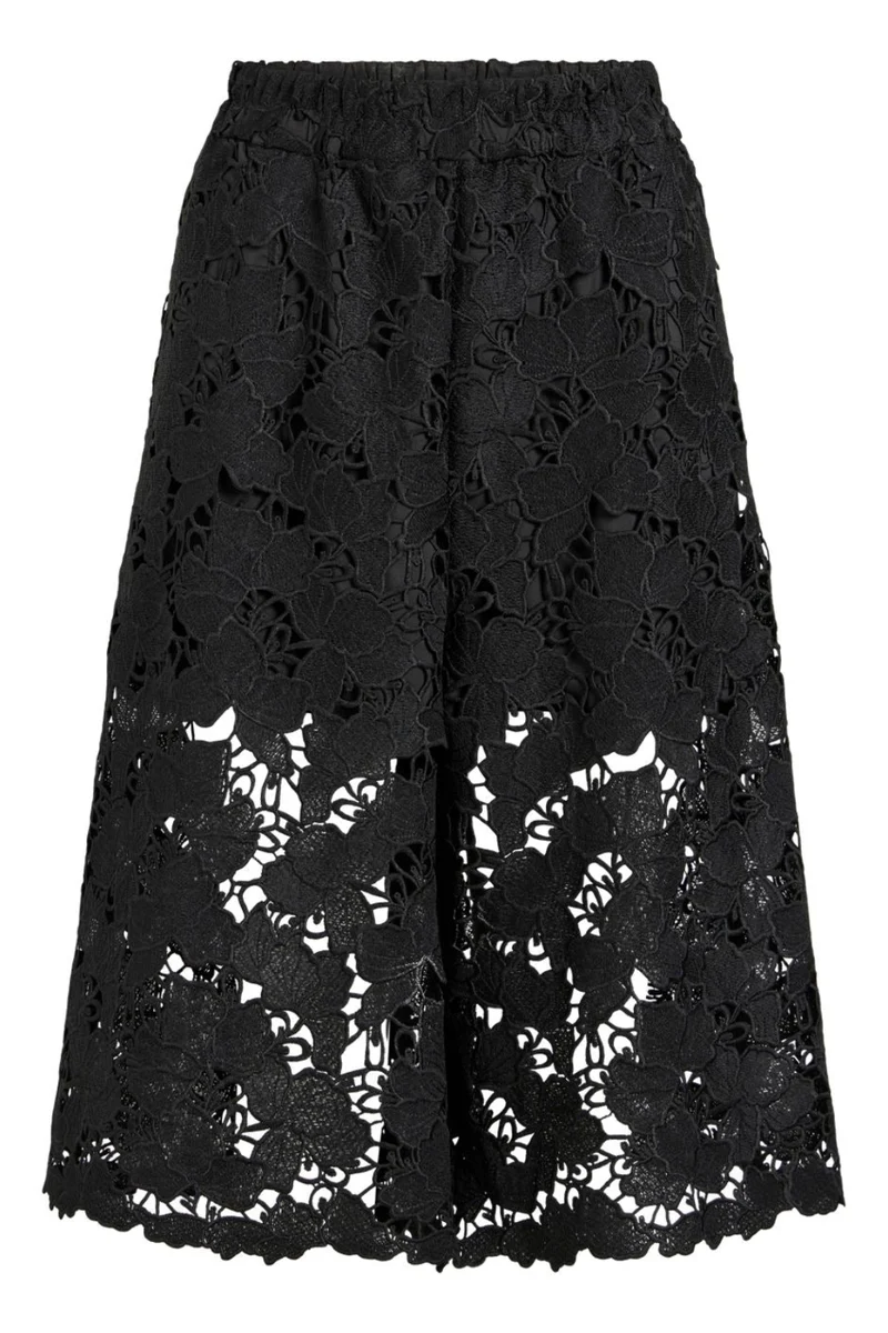 Vila - Vihylde Lace Bermuda Shorts - 5124542 Black