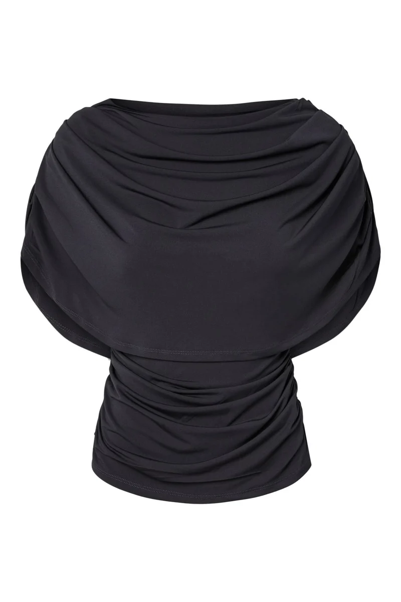 Yas - Yasdrala Cape Top Story - 5185840 Asphalt