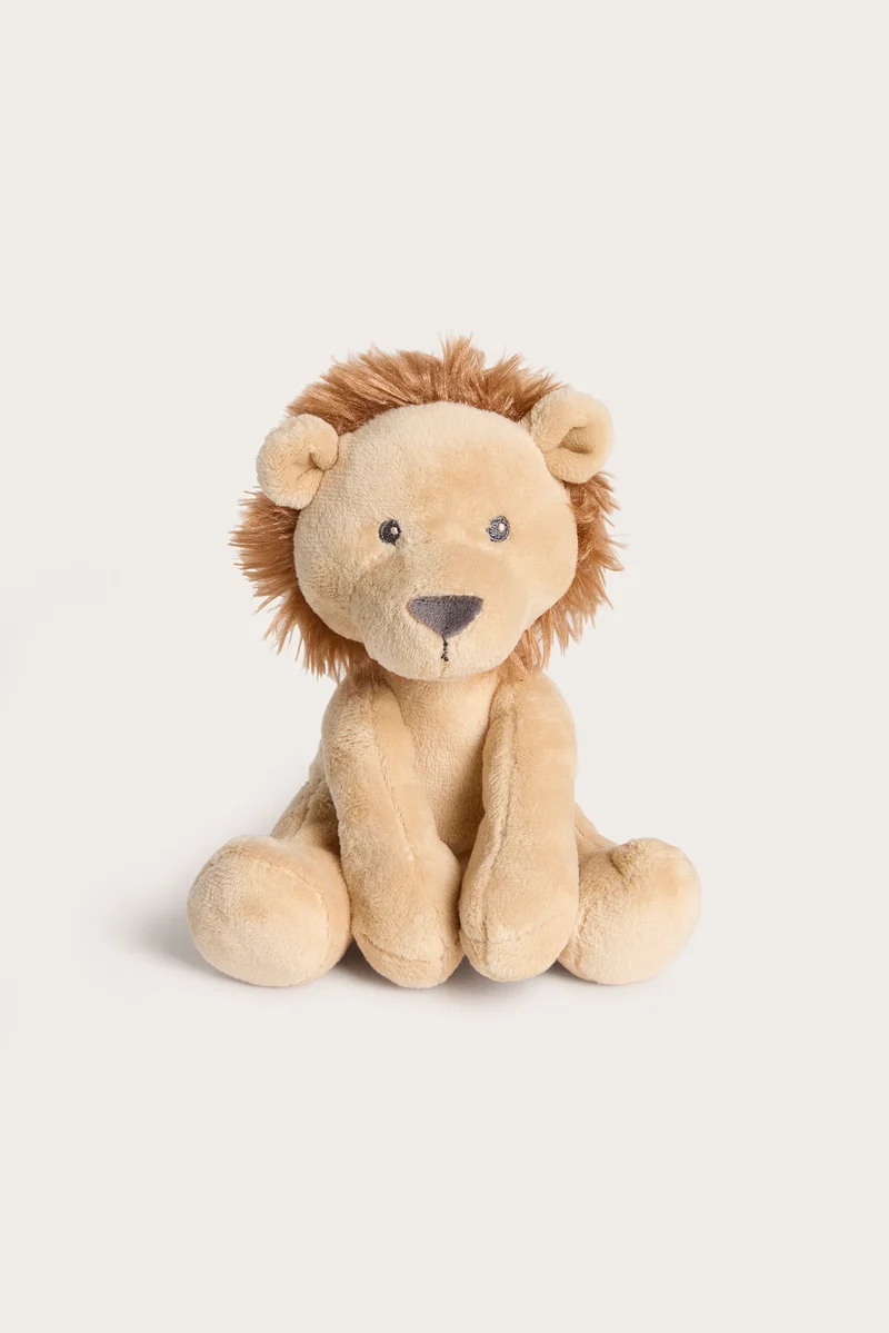 Soft cuddly lion toy