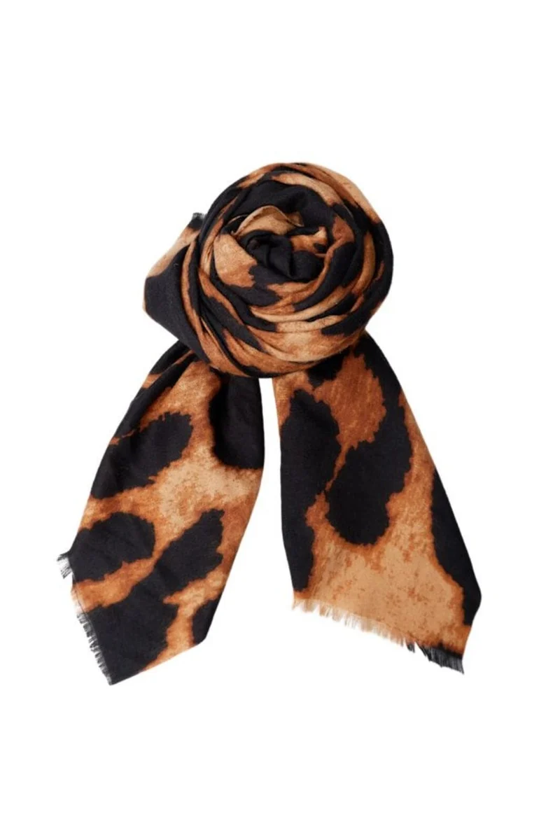 Black Colour - Bcfawn Leo Winter Scarf 208414 - Mocca