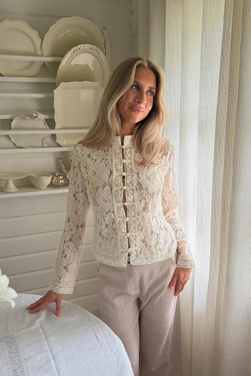 BYIC - Liljaic Shirt A25239 - Off White Lace