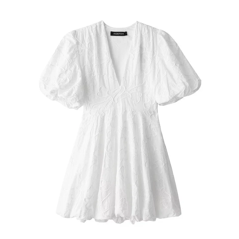 Lily – Vårmode Casual Enkel Broderad Fluffig Klänning