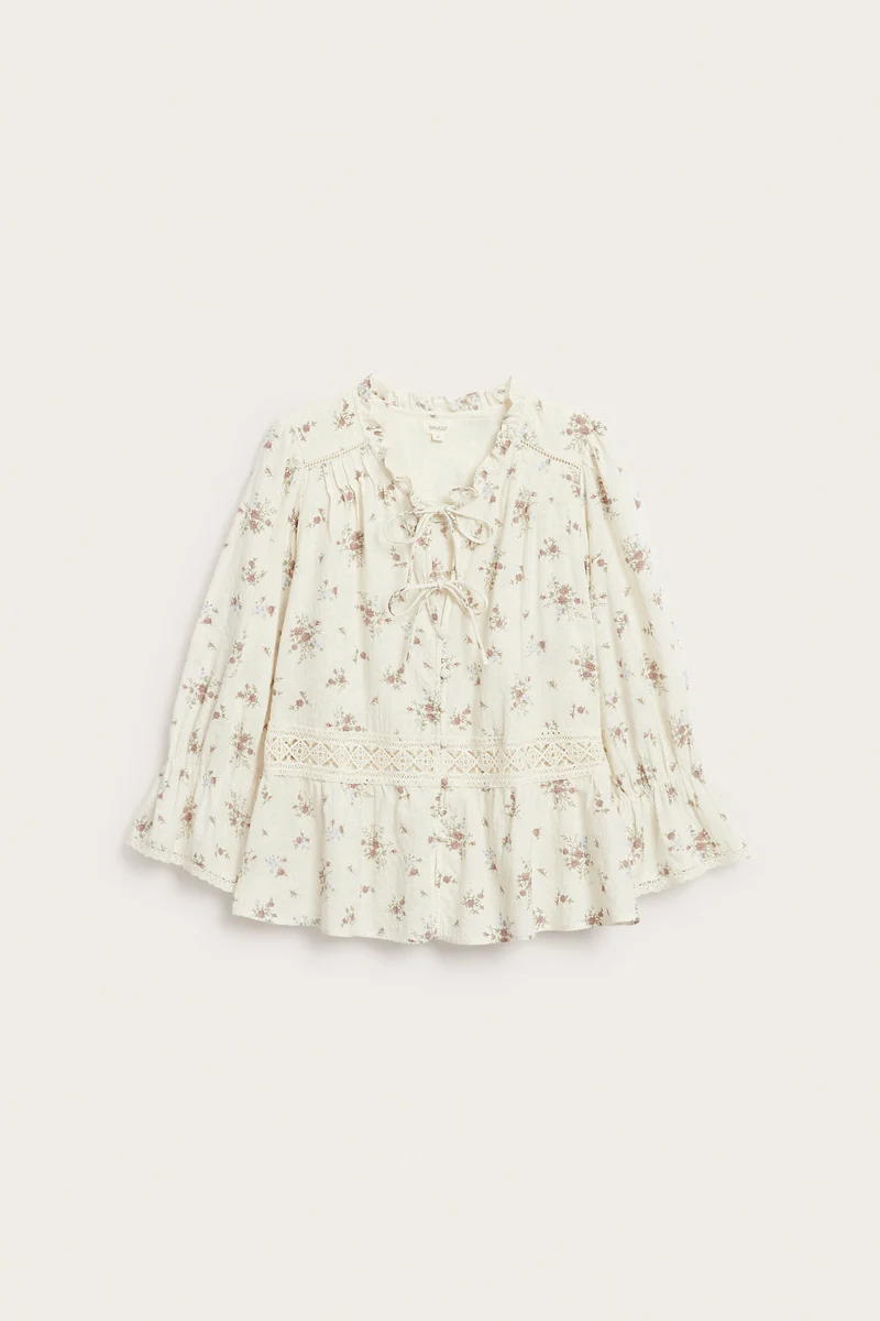 Women's white floral three-quarter sleeve blouse