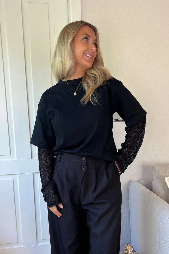 Dear Molly - Karen Blouse - Black