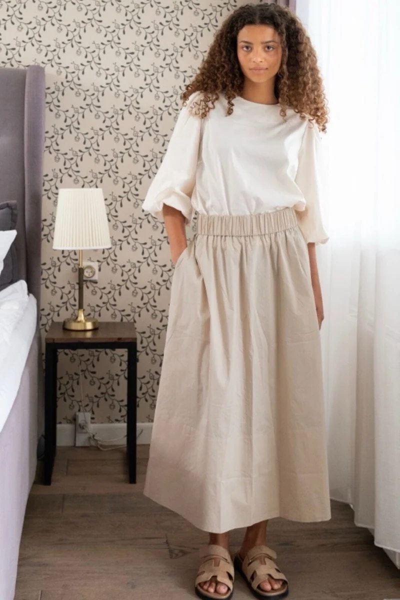 Neo Noir - Yara Poplin Skirt - Dark Sand