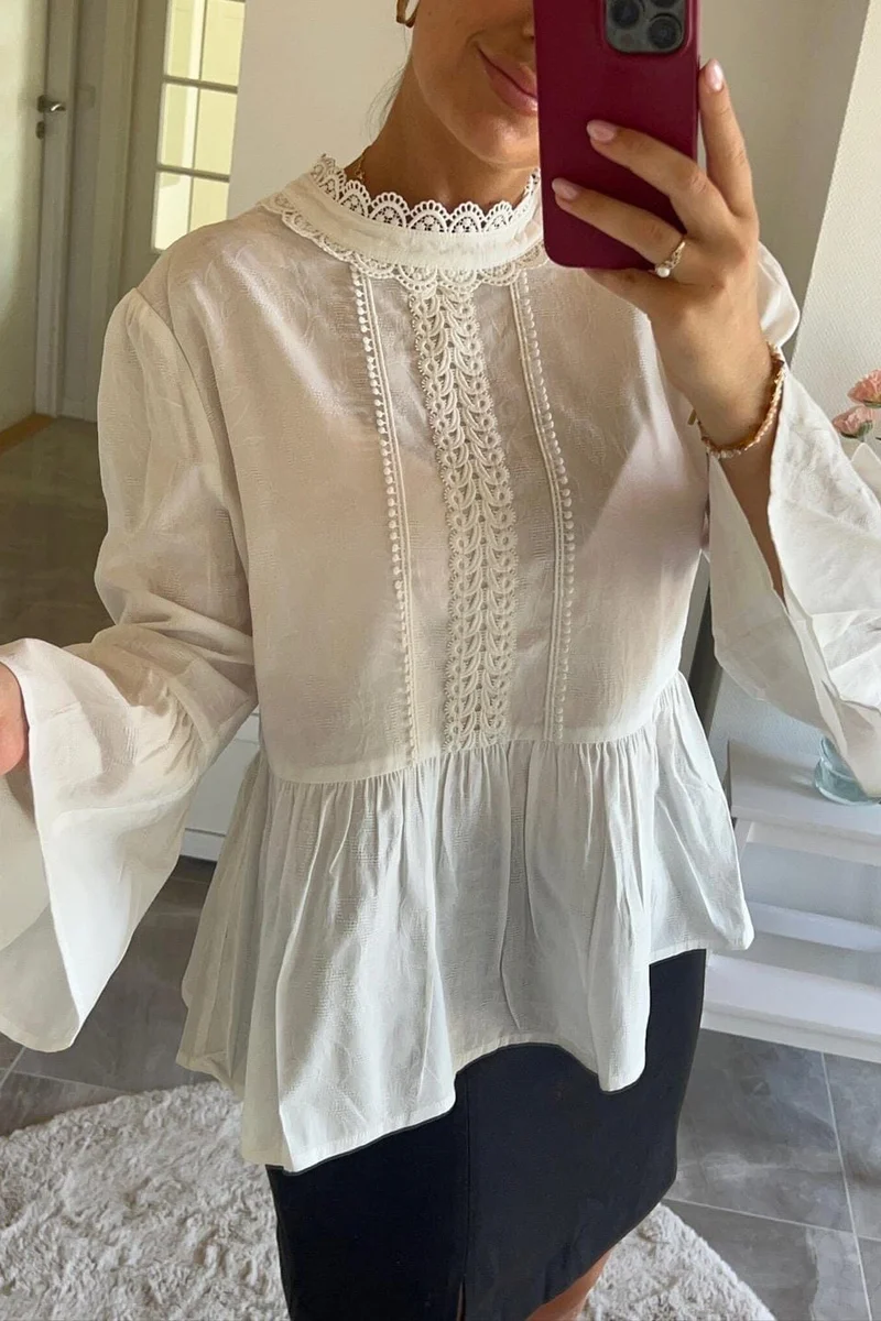 Dear Molly - Embroderi Blouse - White