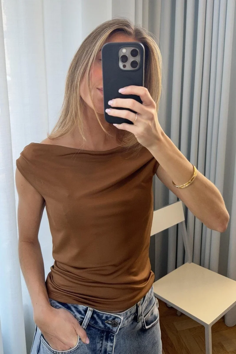 Modström - Himamd Off-Shoulder Top 57928 - 5039 - Nuthatch