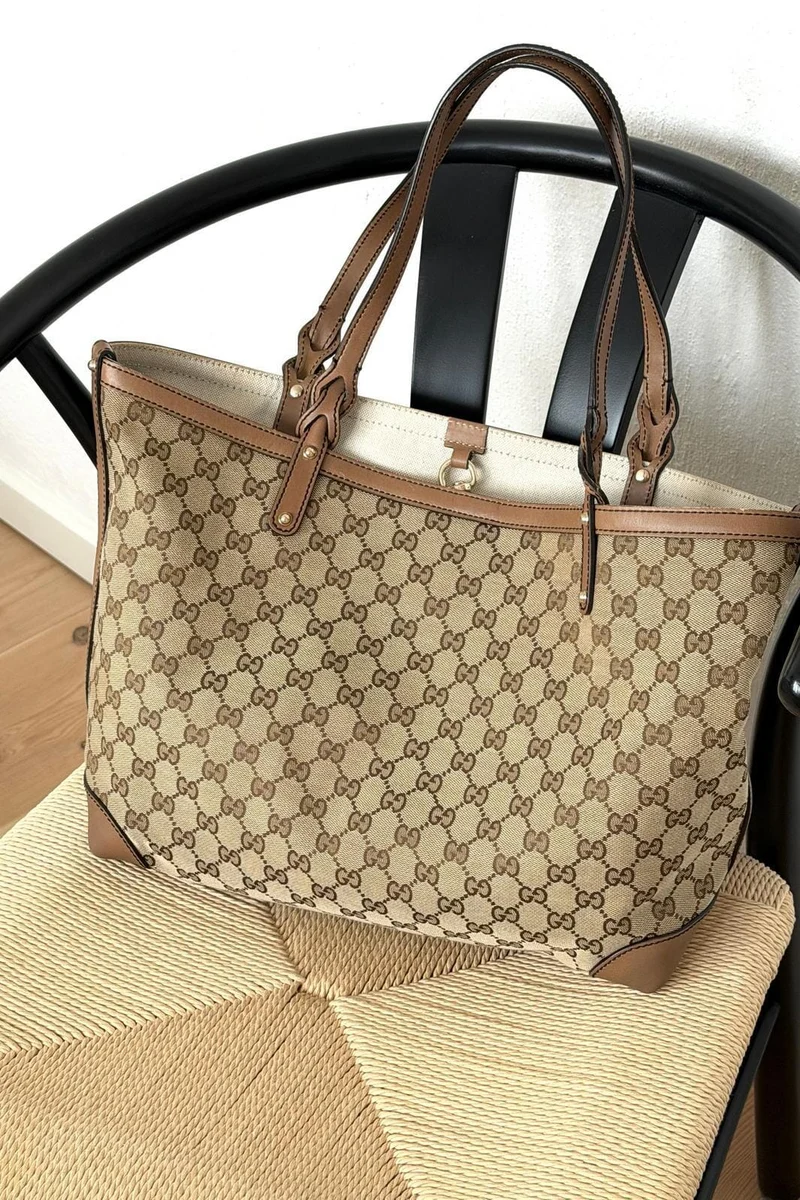 Preloved Vintageline x Molly&My - Gucci Shopper Med Tilhørende Pung - Logo