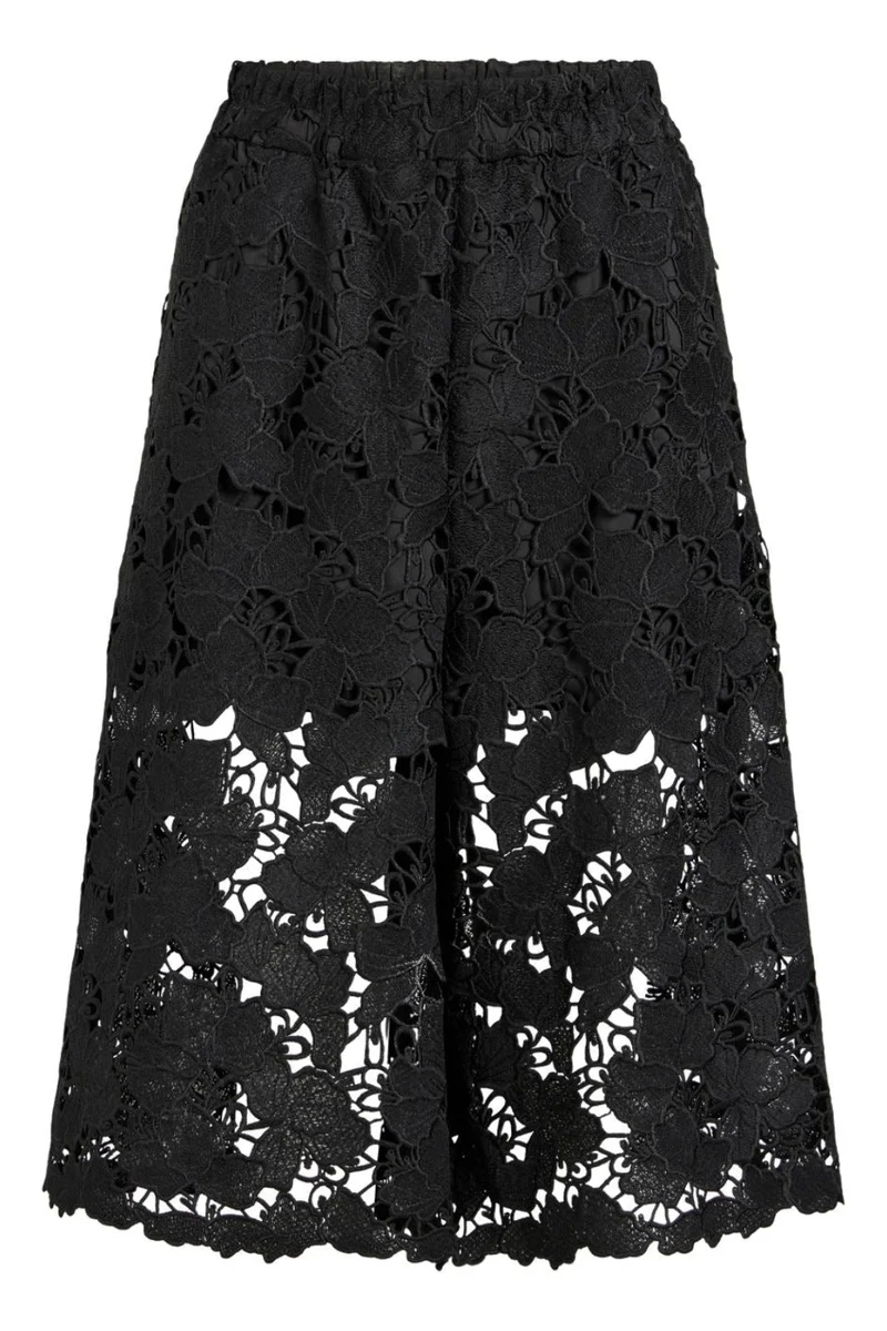 Vila - Vihylde Lace Bermuda Shorts - 5124542 Black