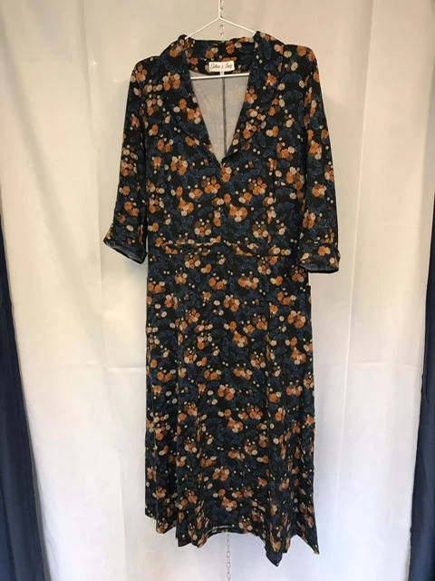 Secondhand: Mona - Butterflybloom black - L