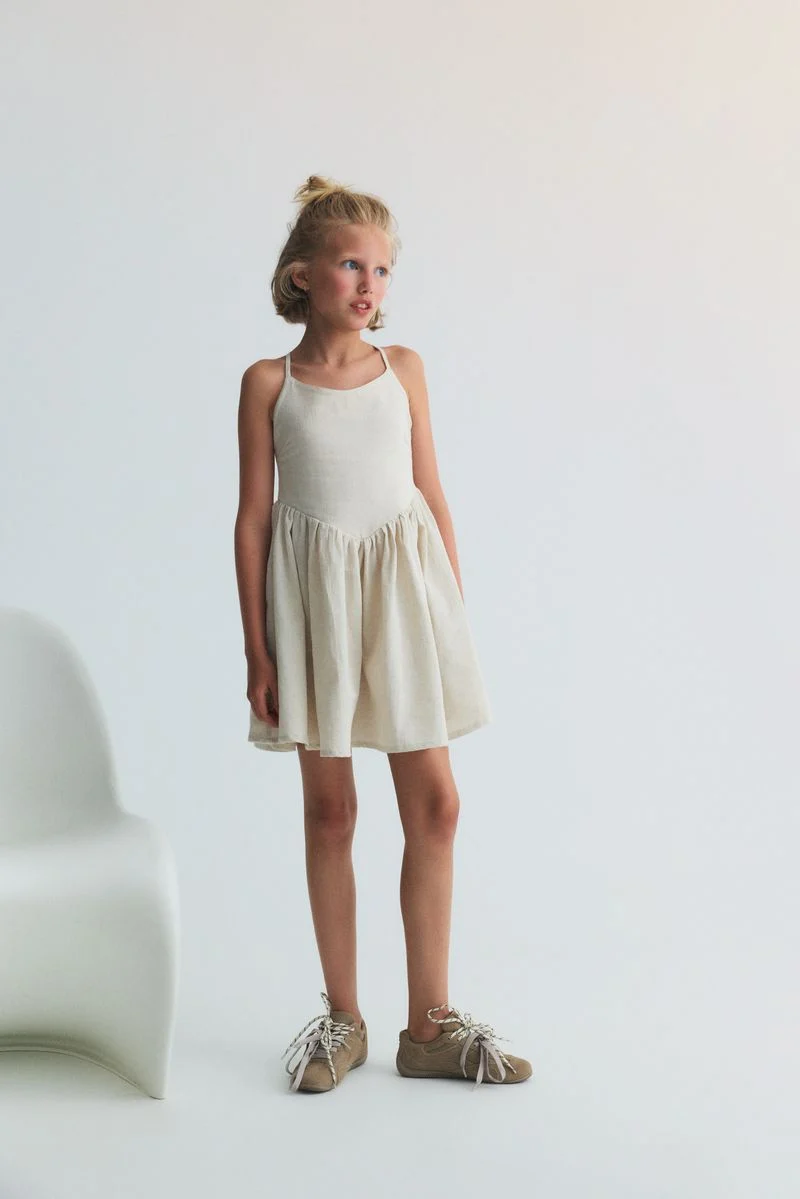 LIPPIA DRESS