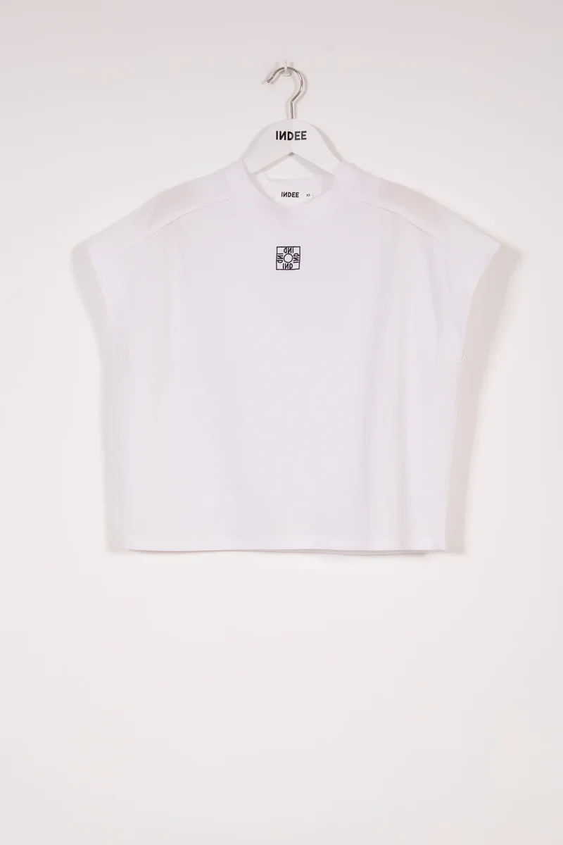 PLAIN COLOR ROUND NECK TEE