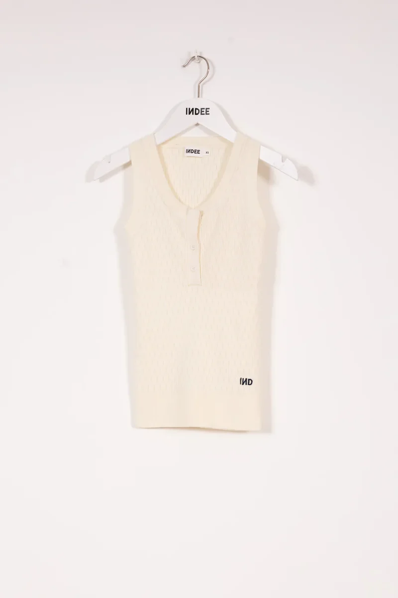 KNITTED TANK TOP ROUND NECK