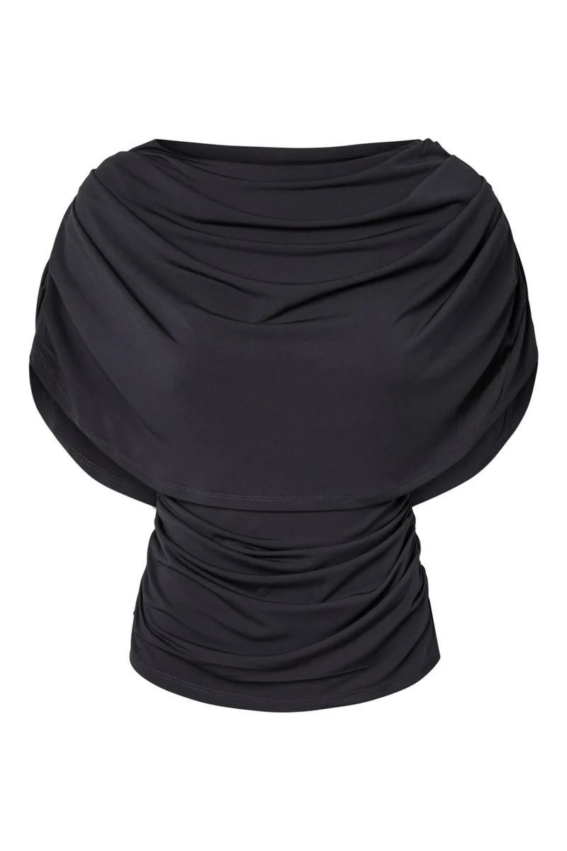 Yas - Yasdrala Cape Top Story - 5185840 Asphalt