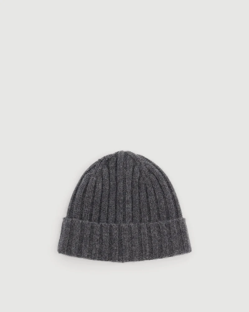 KNITTED CASHMERE BEANIE