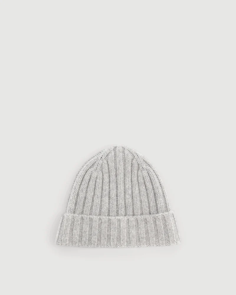 KNITTED CASHMERE BEANIE