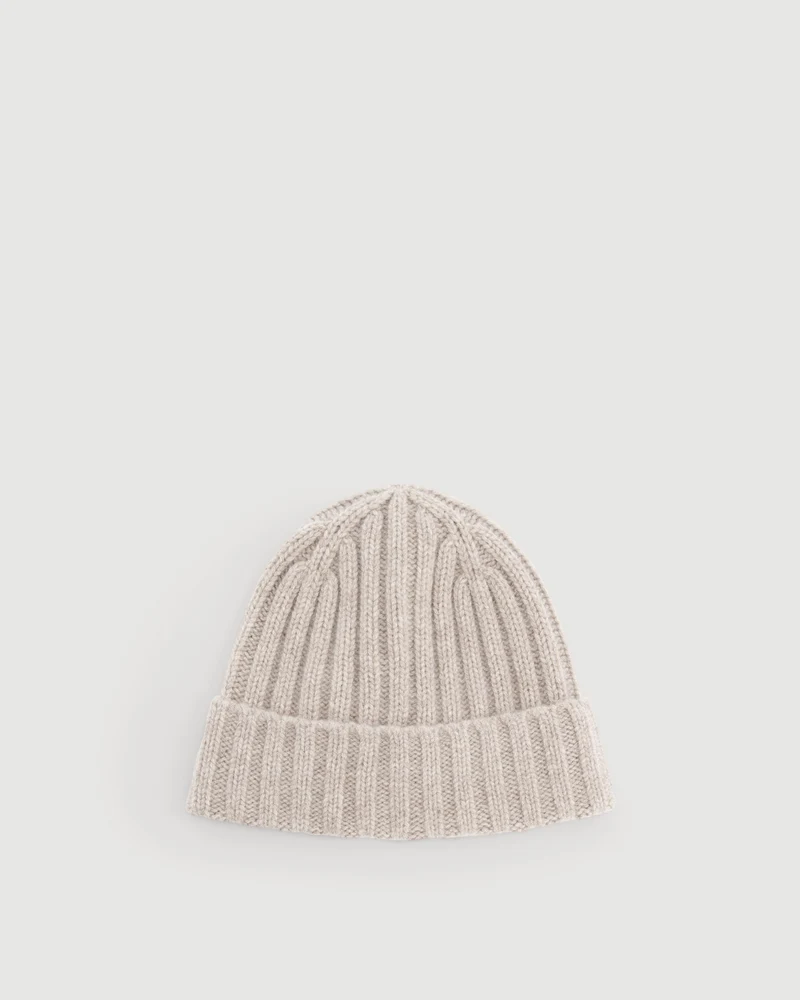 KNITTED CASHMERE BEANIE