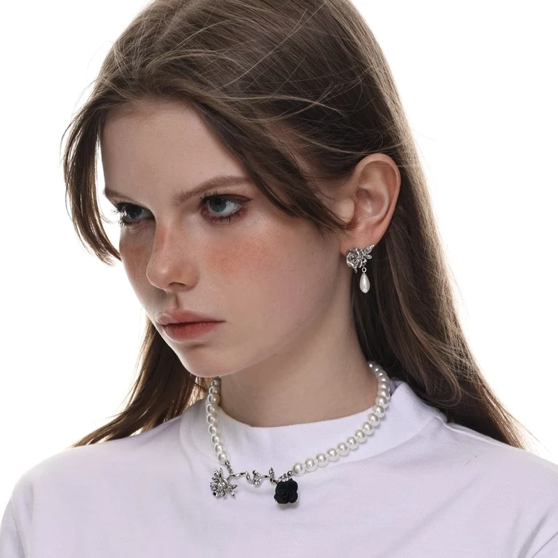 Dam Lolita Double Rose Pearl halsband