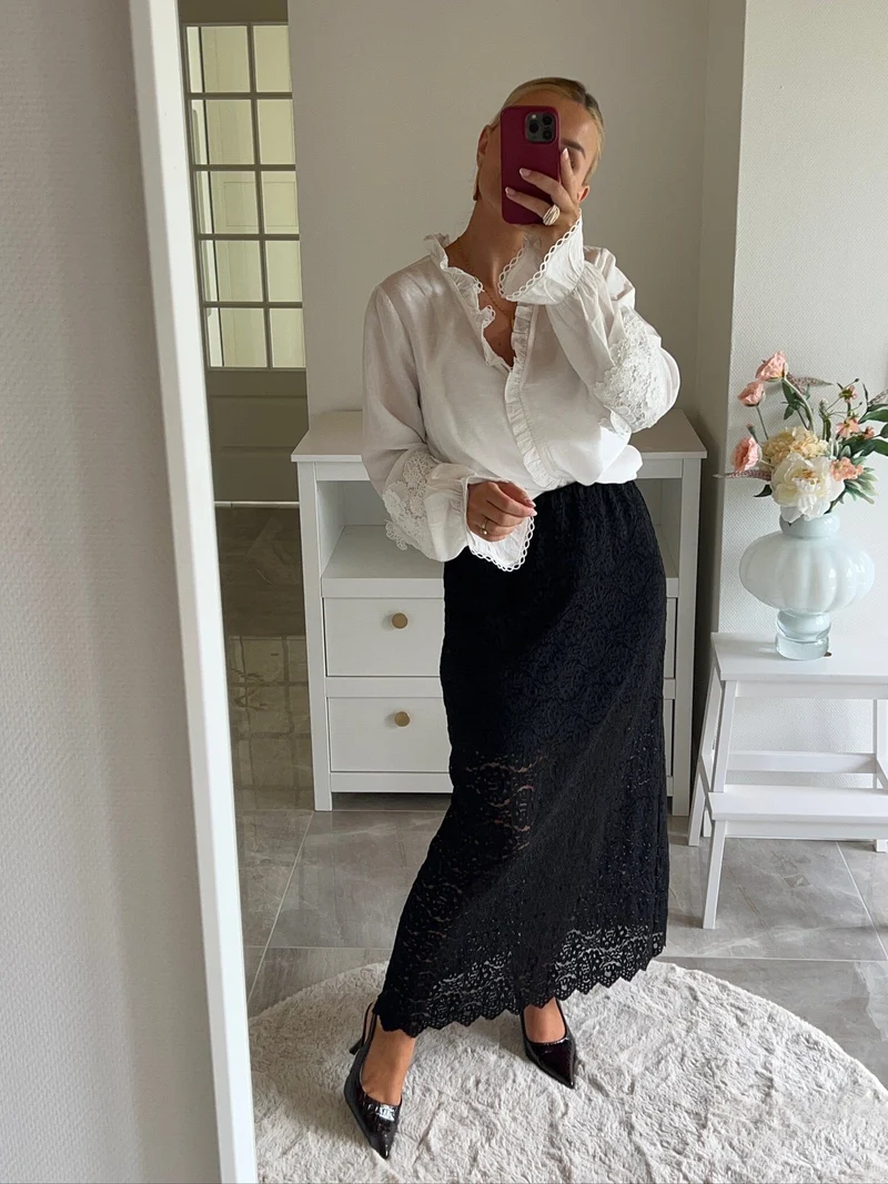Dear Molly - Lace Skirt Ch171734b - Black
