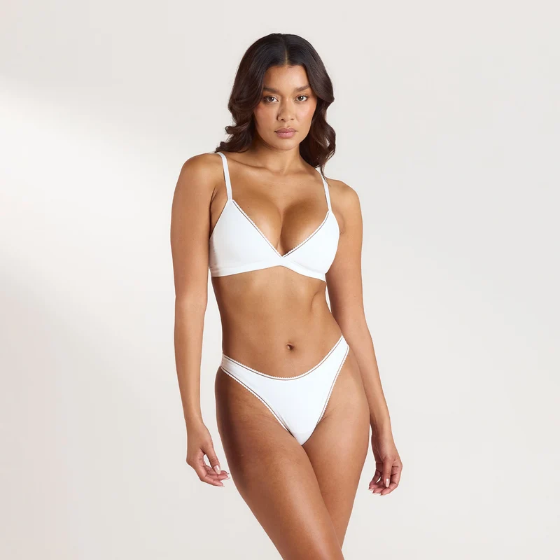 Comfort Triangle Bralette - Vit