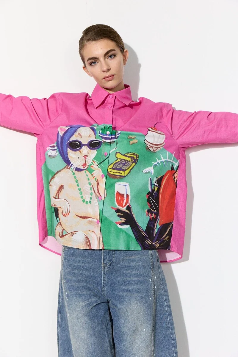 Hunkøn - Tiana Shirt 26711 - Cocktails With Cats Art Print