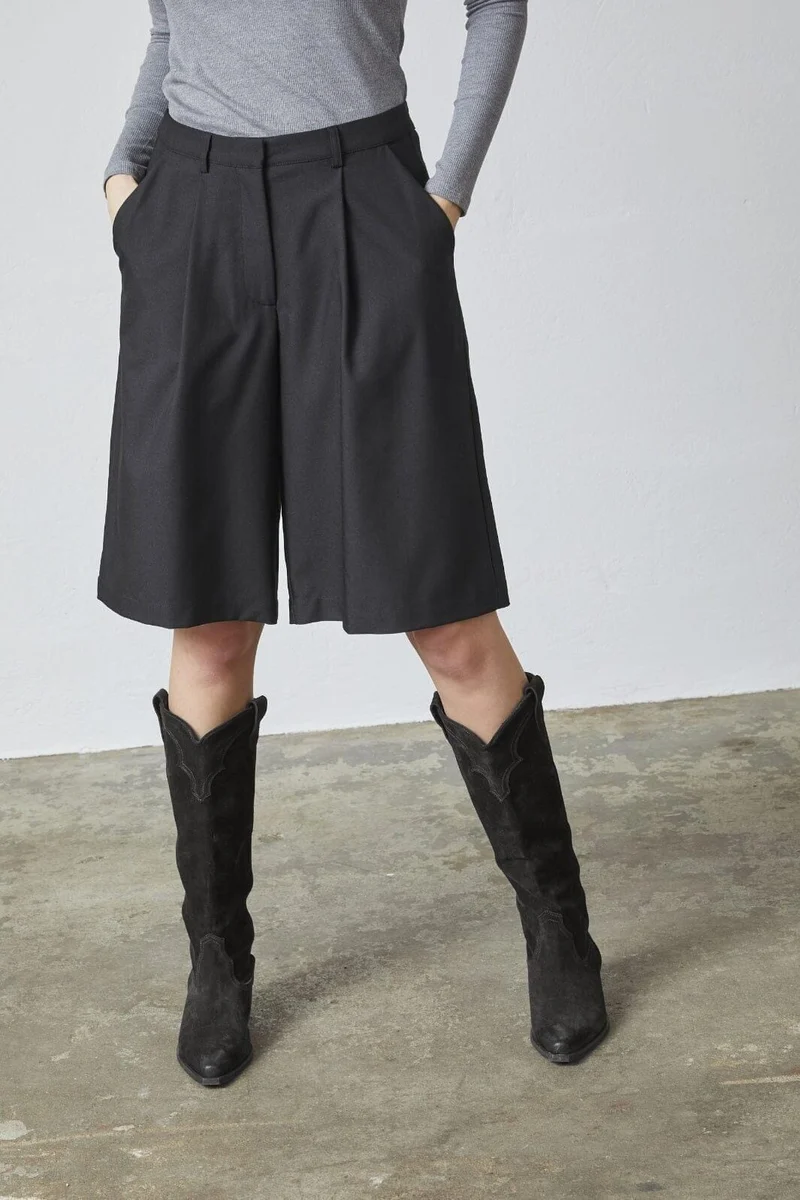 Love & Divine - Love1297 18519 - 000 - Black