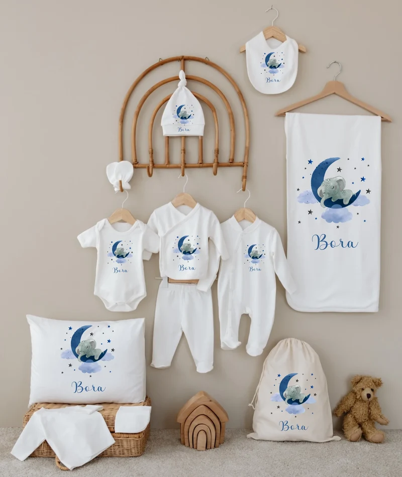 Blauwe en roze olifant – Gepersonaliseerde 12-delige Babykleding Cadeauset met Naam