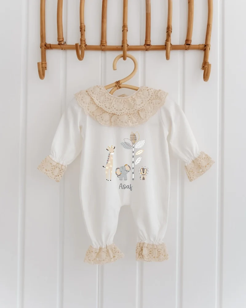 Safari Dieren - Kanten Babypakje met Naam