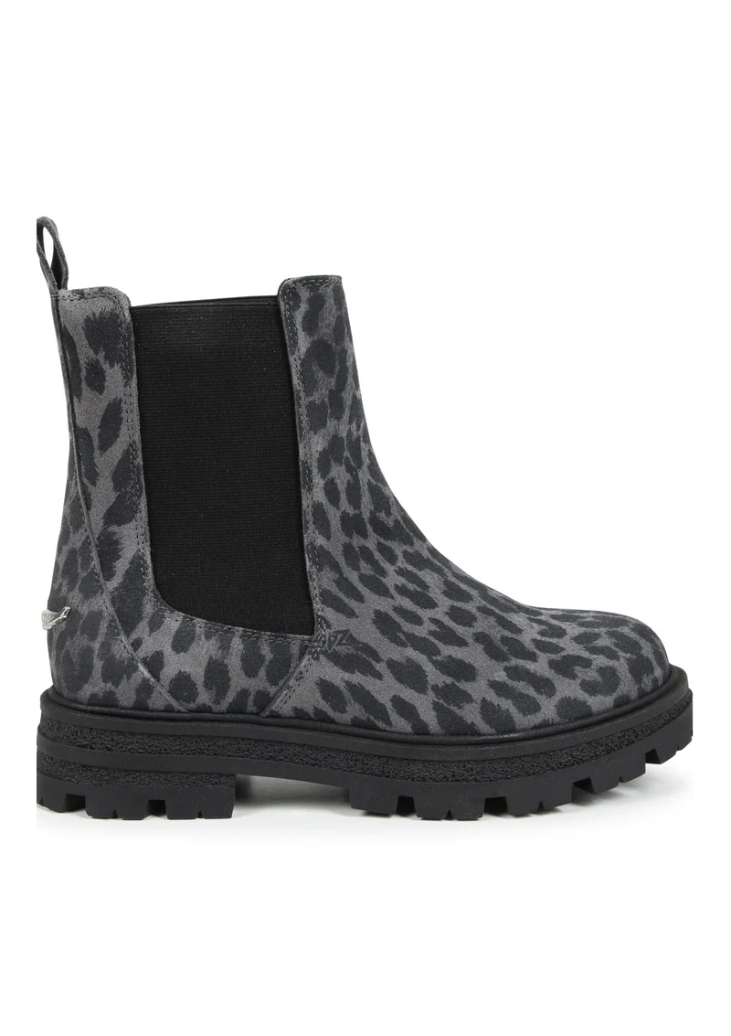 ANKLE BOOTS