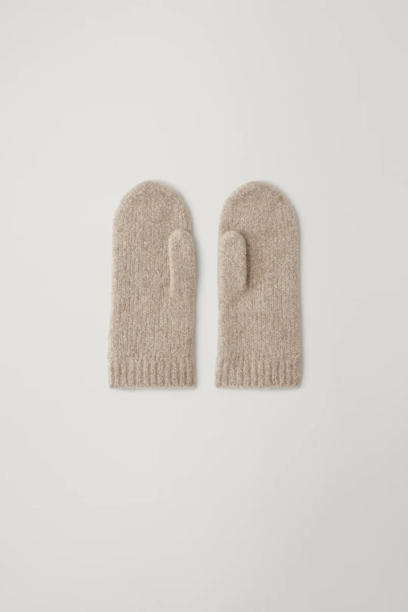 BOUCLÉ MITTENS