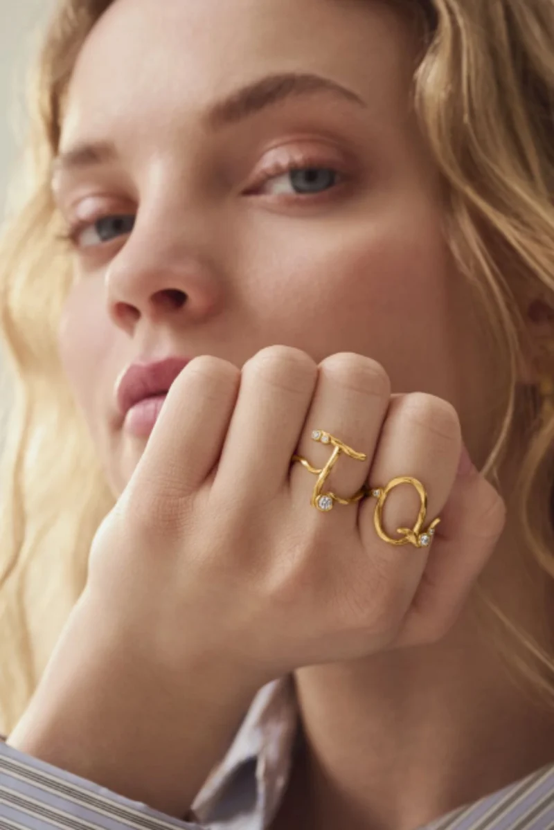 Maanesten - T Alphabet Ring - 4946a