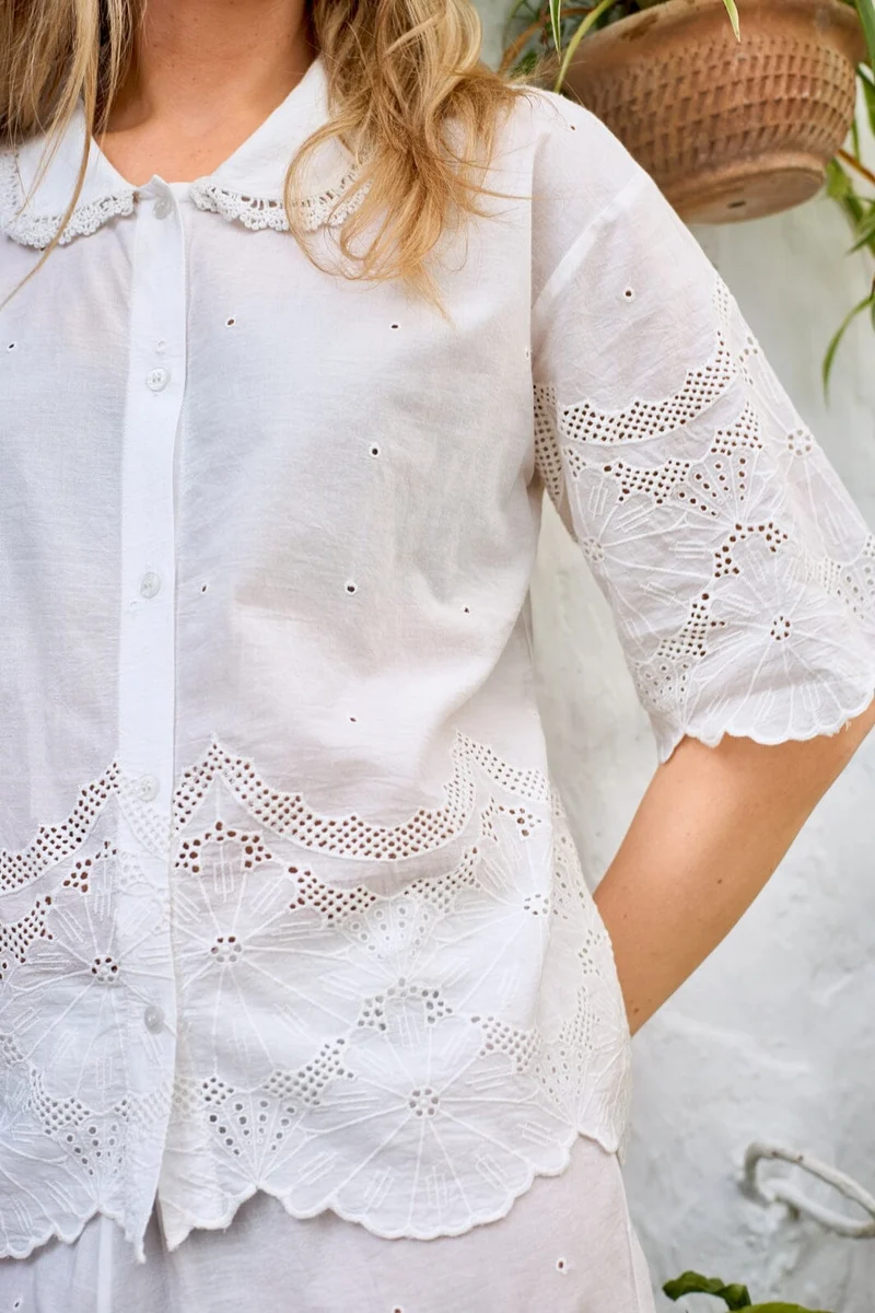 Black Colour - Bcagneta Lace Blouse 41135 - Off White
