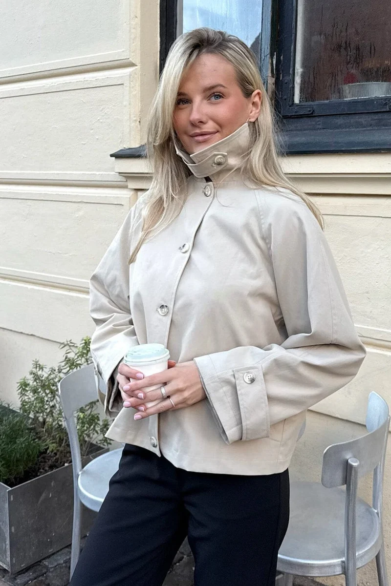 BYIC - Avaic Short Trenchcoat A23824 - Beige