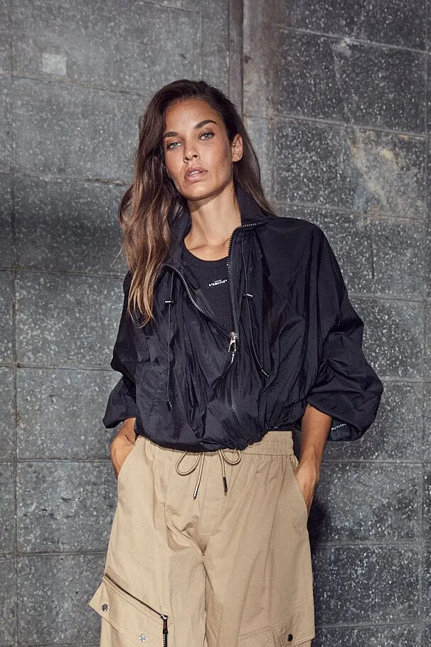 Haute L'Amitié - Iron Paper Jacket Hl11038 - Black