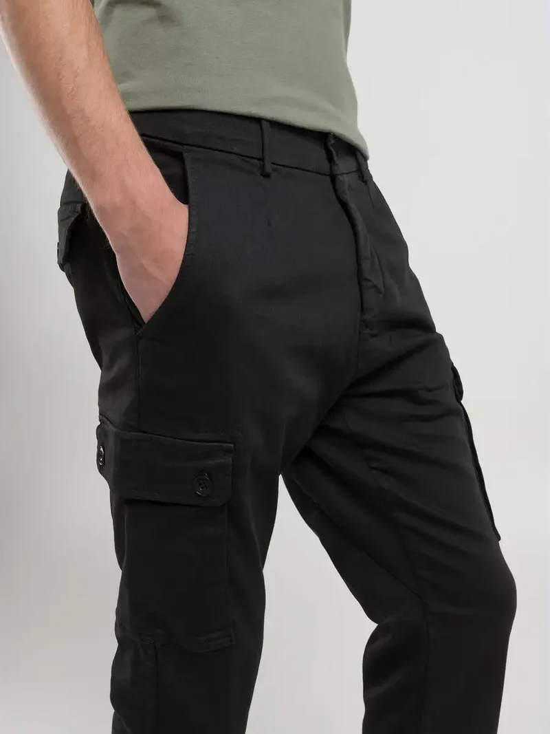 REPLAY Jaan Cargo Hyperflex™ Chino - Black