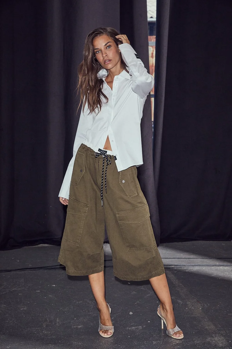 Haute L'Amitié - Pull On Cargo Bermudas Hl11005 - Army