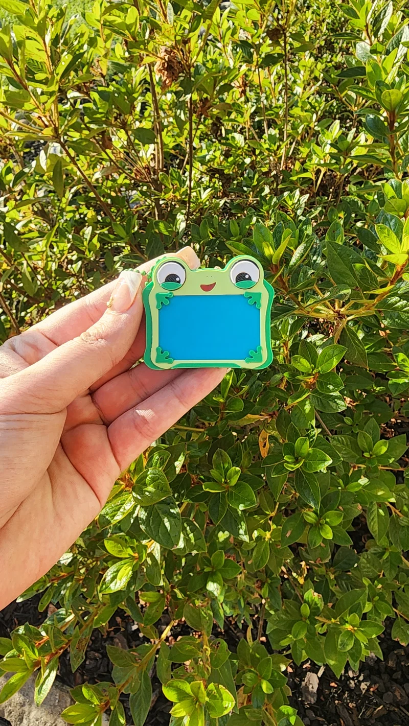*STL /3MF FILE * Cartoon Frog pad Soda Popper