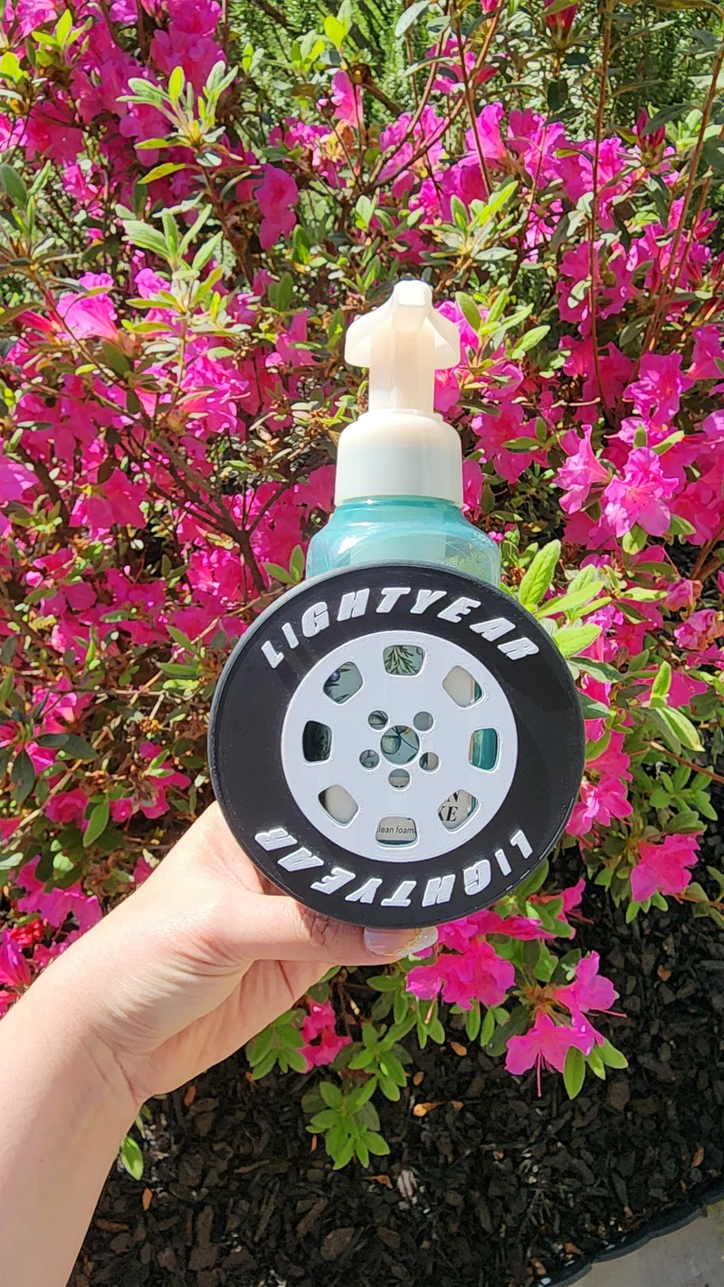 Tire Bath & Body Foam Soap / Pen Holder