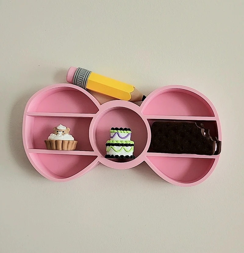 Bow Shelf