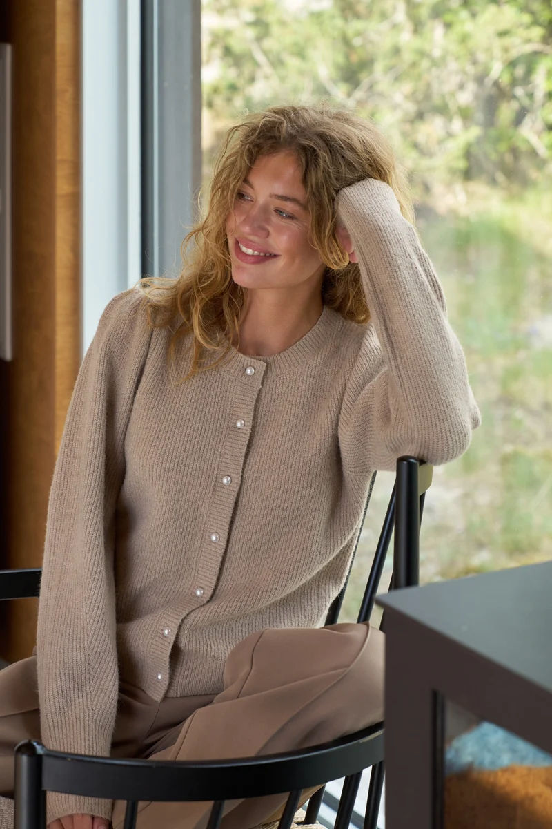 Neo Noir - Nuna Knit Cardigan 162242 - 189 - Warm Grey