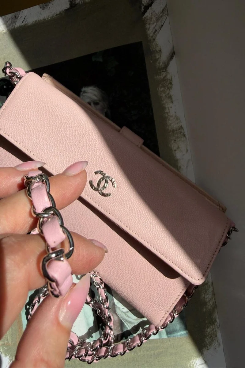 Preloved Vintageline X Molly&My - Chanel Flap Wallet - Pink